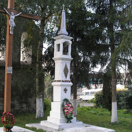 Пам’ятний знак-вежа на честь скасування панщини