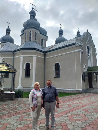Церква св. свщм. Йосафата в Надрічному відкрита в 2000 році.